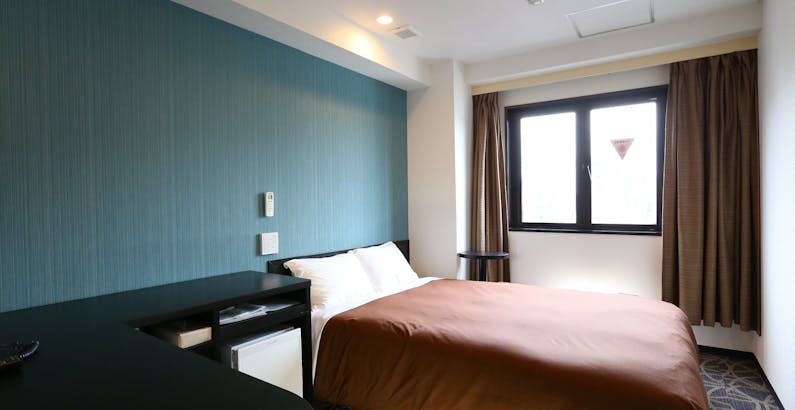 禁煙プレミアダブルルーム 抗菌ベッドカバー装備 素泊まり カップルdeデート のんびり12時までok レイトアウトプランプラン アーバイン東京 羽田 蒲田 一休 Comビジネス