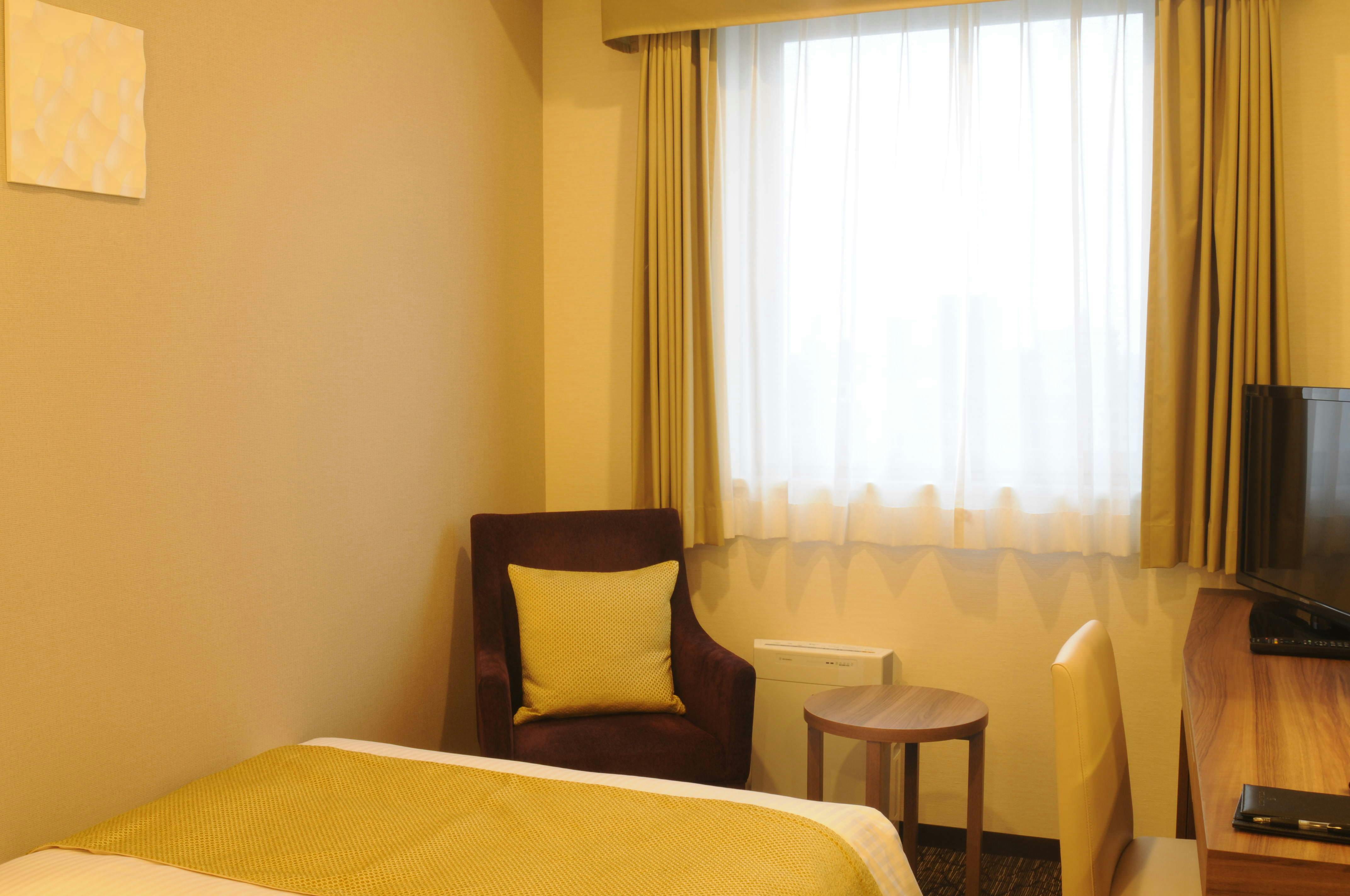 Hotel Sunroute Kumagaya Station Front