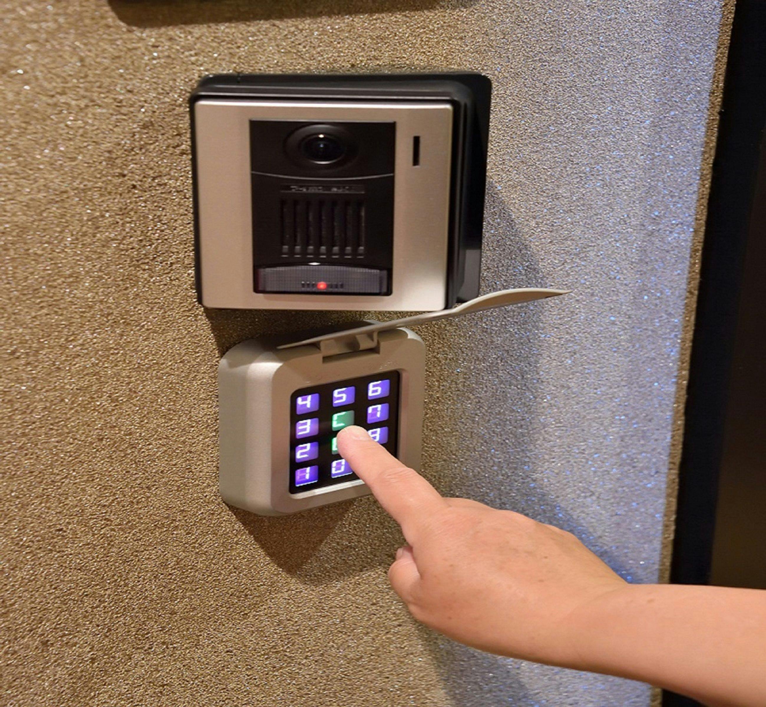 女性大浴場セュリティ