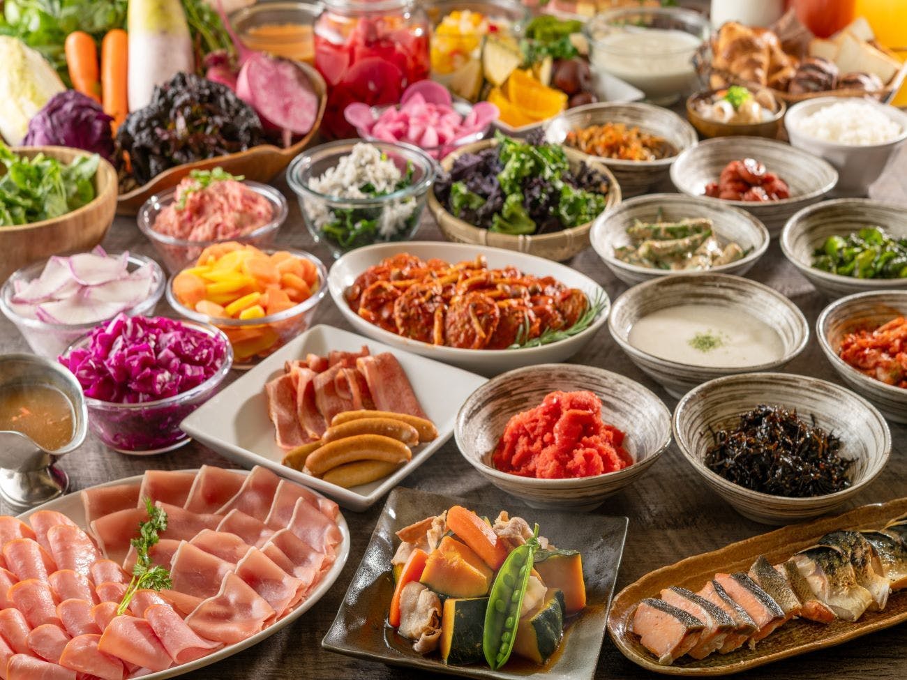 朝食バイキング6：30～9：30