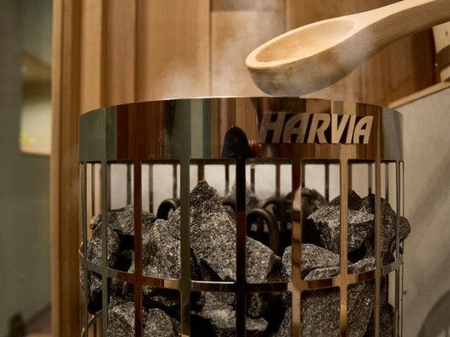 SAKURA GARDEN HOTEL