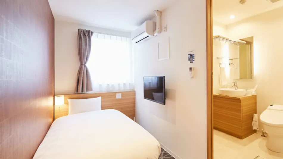 SAKURA GARDEN HOTEL
