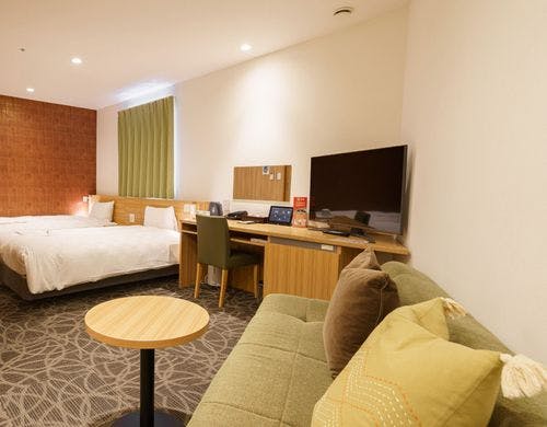 【禁煙】デラックスツイン◆ソファ付