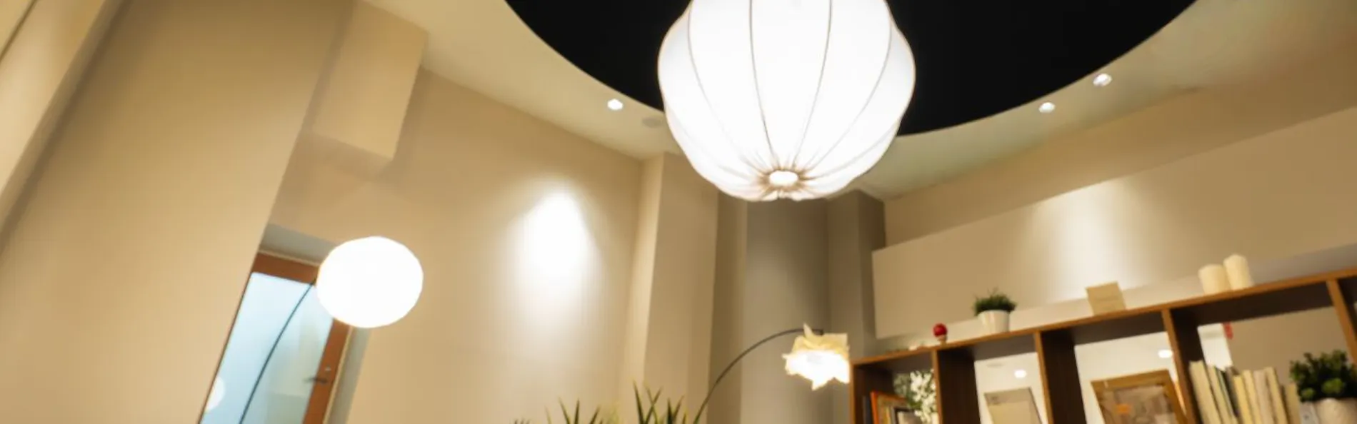 SAKURA GARDEN HOTEL