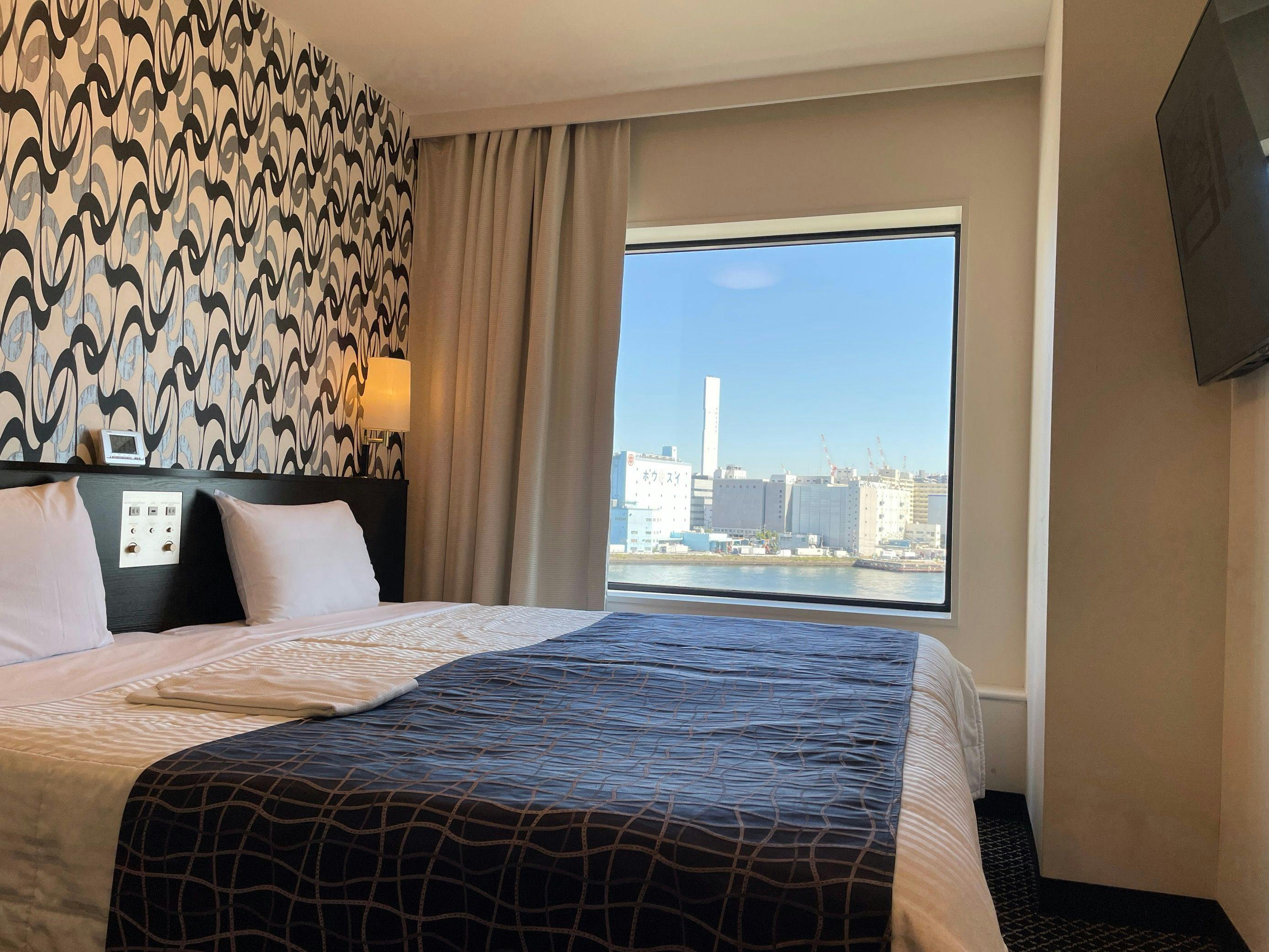 海側のご眺望デラックスシングルルームです