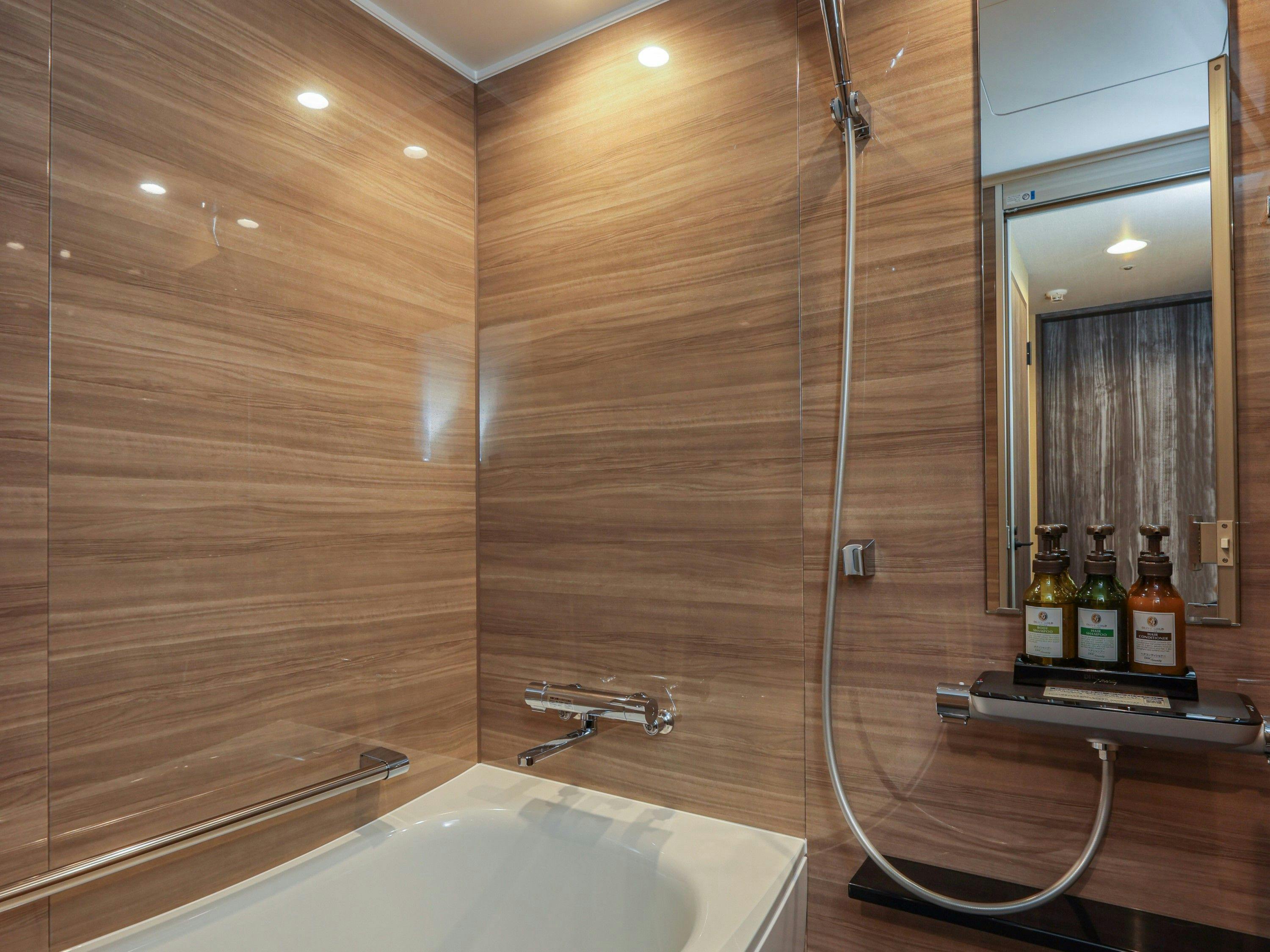 ลักชัวรีทวิน (35 ตร.ม.)