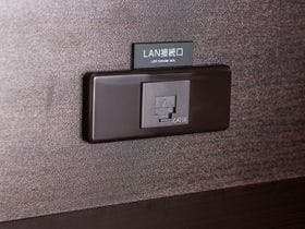 アパホテル＜御堂筋本町駅東＞