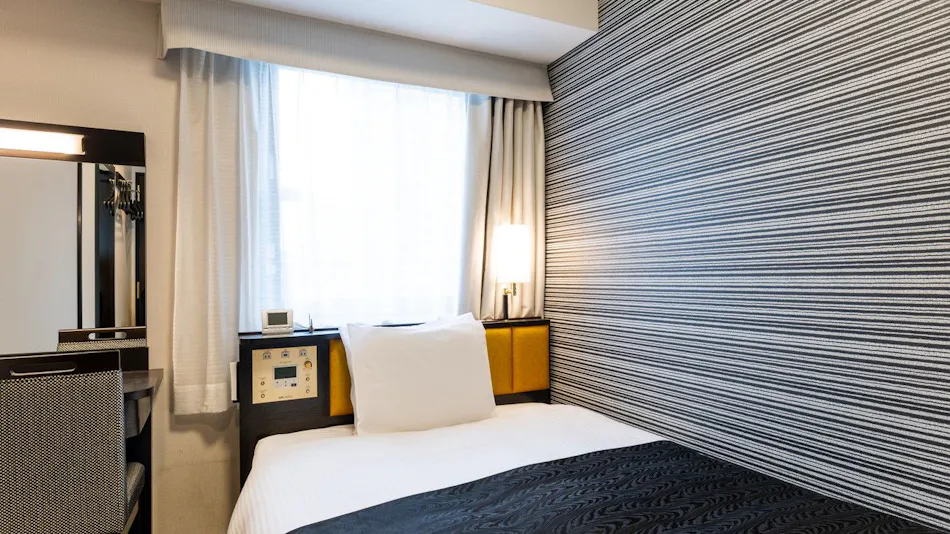 APA Hotel <Midosuji Honmachi Ekihigashi> (All Rooms Non-Smoking)