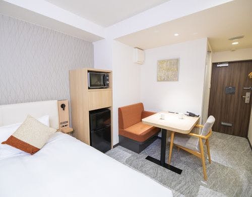 モデレートダブル