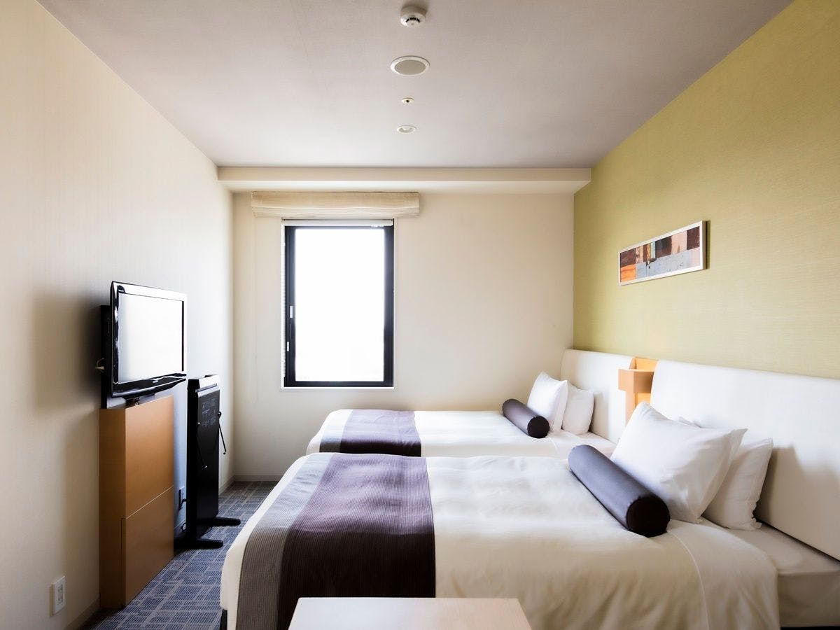 Twin A (ตัวอย่าง)