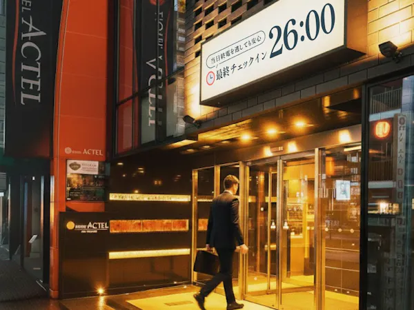 【早割28】栄駅1番出口から徒歩1分! <チェックイン前後の荷預かり無料>