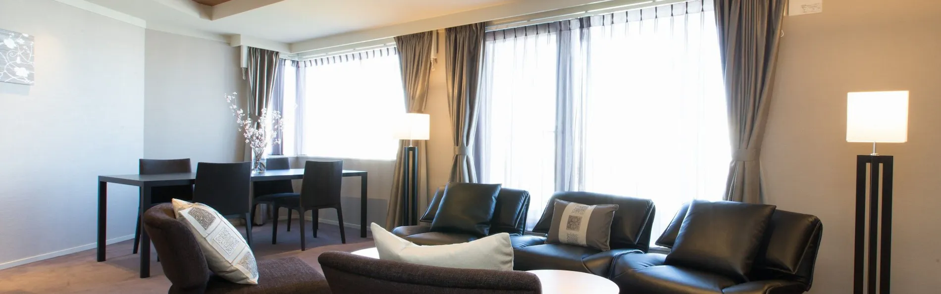 HOTEL四季靱公園