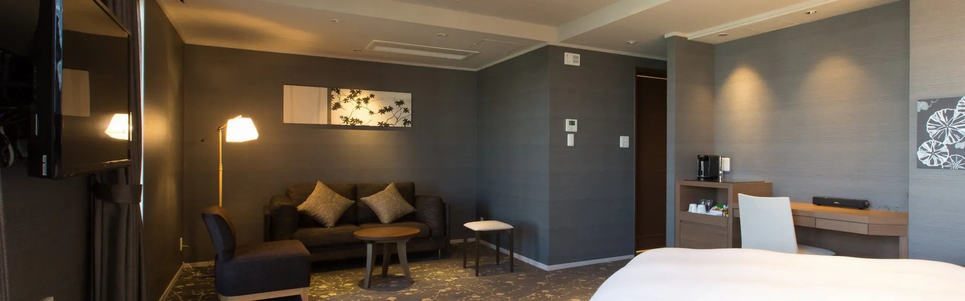 HOTEL四季靱公園
