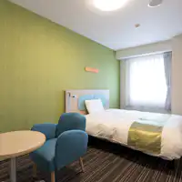 ■広さ15~18平米■ベッド幅164センチx1台