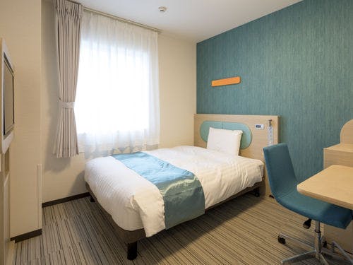 ■広さ14～15平米■ベッド幅140センチｘ1台