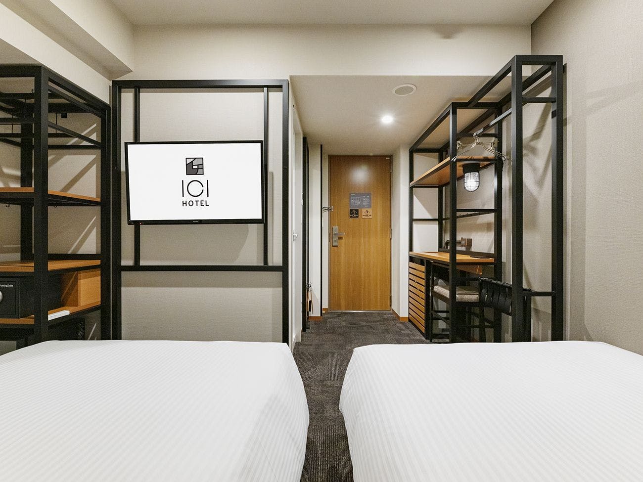 スタンダードツインルーム