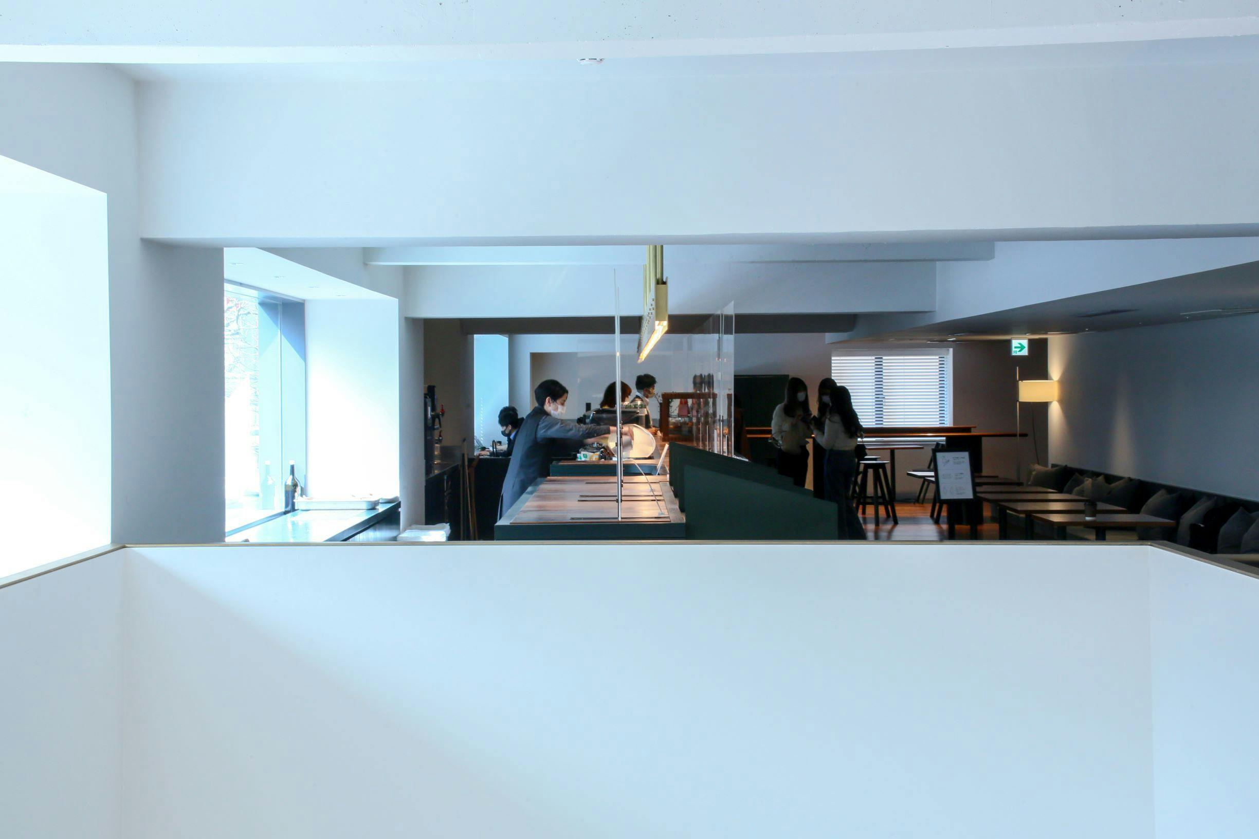 フロントレセプション