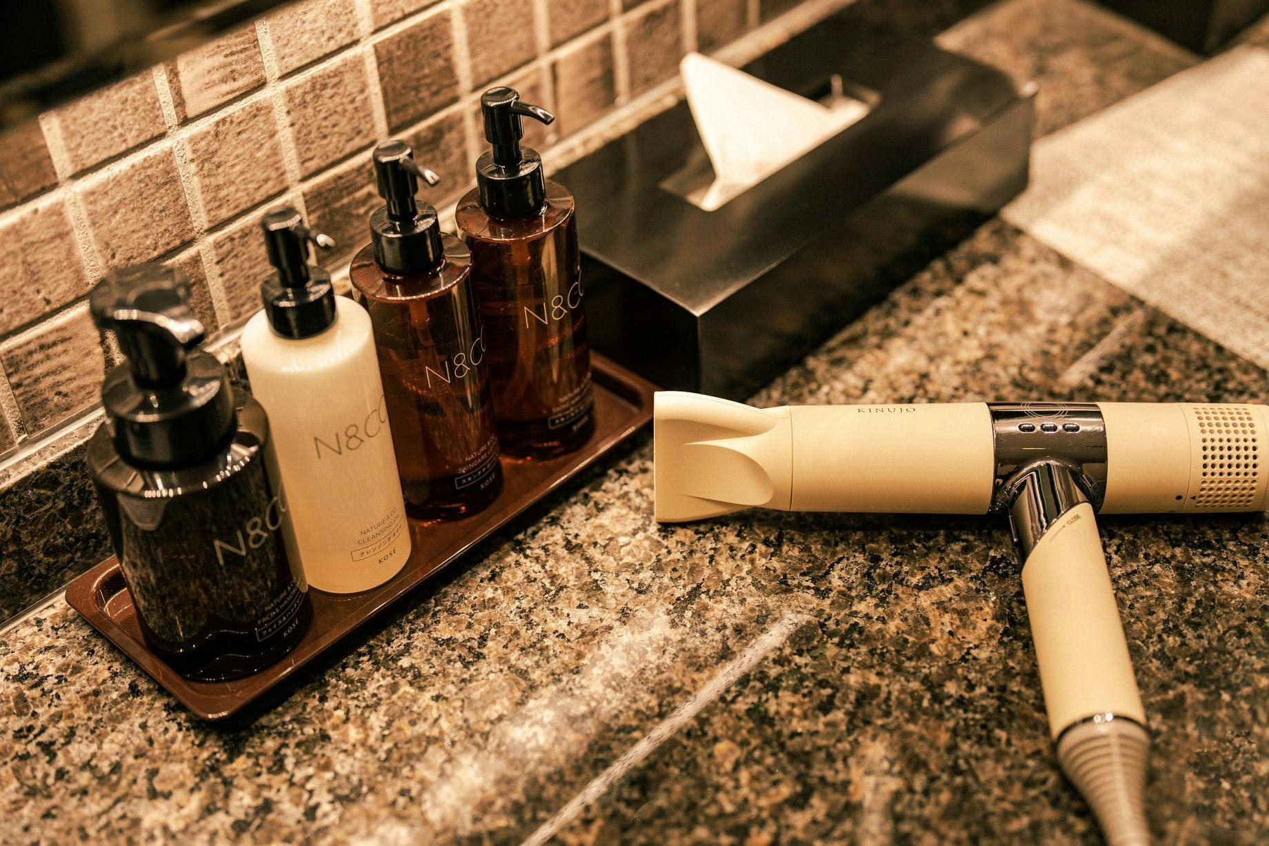 ■脱衣室　こだわりのアメニティ