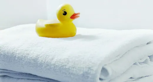 【癒しのバスタイム】<素泊り>旅の疲れをリフレッシュ!入浴剤付プラン/美肌へ導く多機能シャワー完備