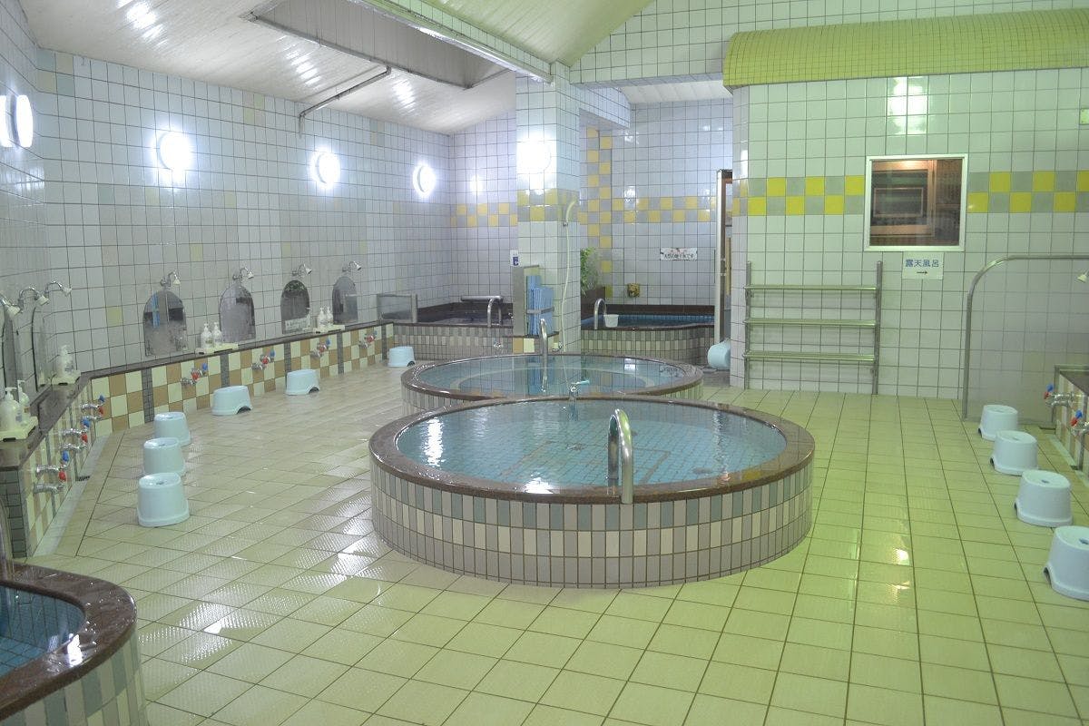 白山湯（高辻店　館内）