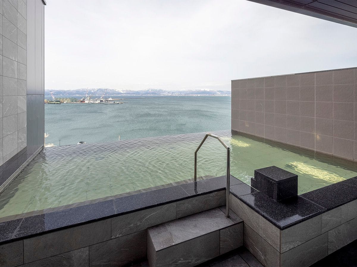 ■อ่างอาบน้ำกลางแจ้ง (ฝั่งมหาสมุทร)