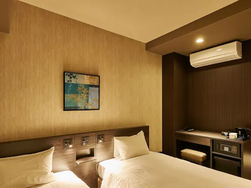 シンプルだけど広々。オーソドックスツイン