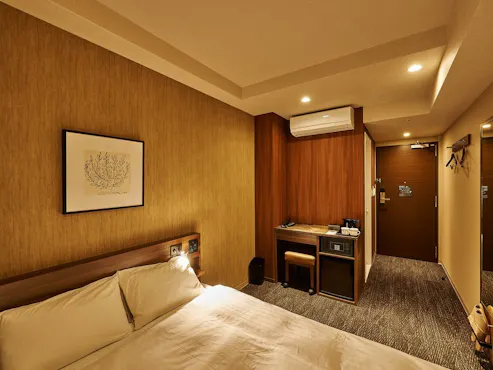 ゆっくりお寛ぎ頂けるダブルルーム