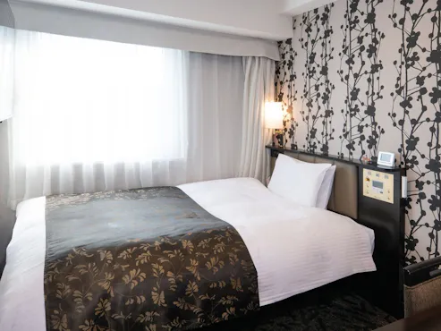 스탠다드룸 1베드 1인 이용 금연