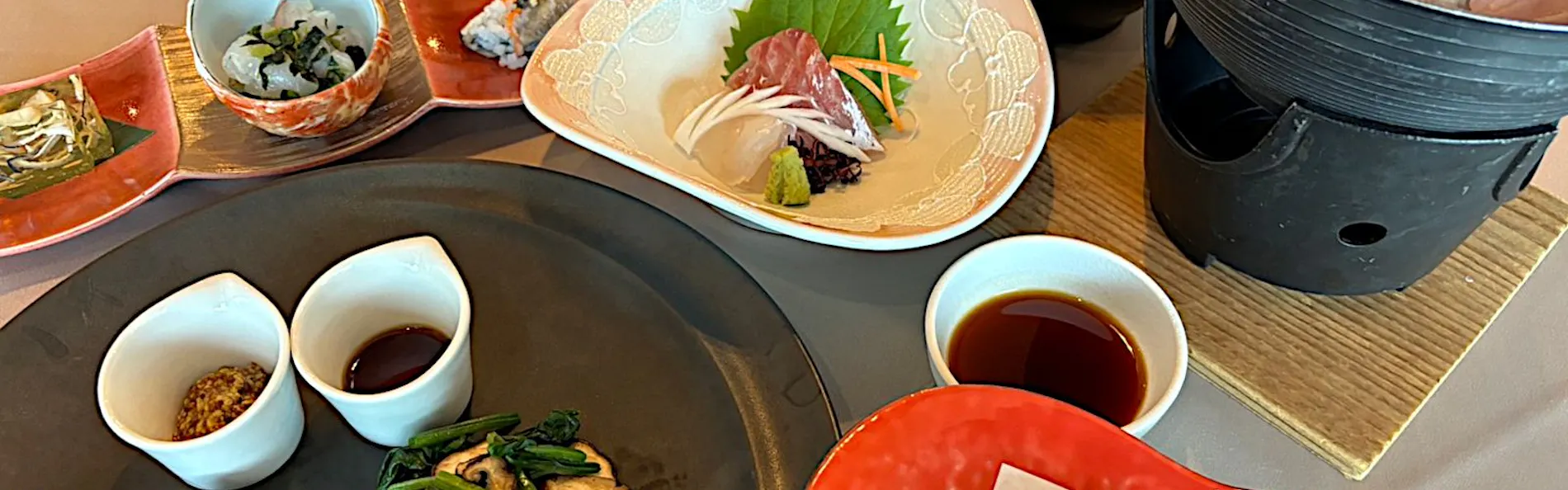 月のホテル