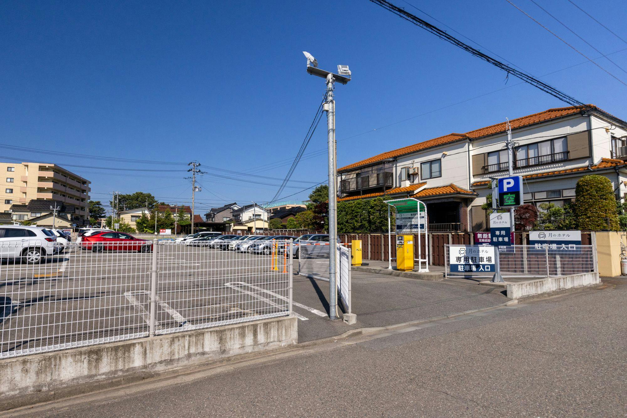 ホテル専用駐車場