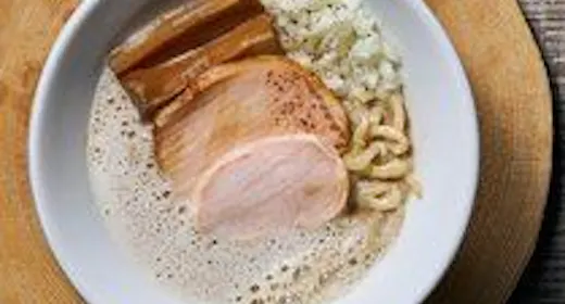 【Oike Cafe × HACHINOBO】ホテルで味わうラーメンランチプラン