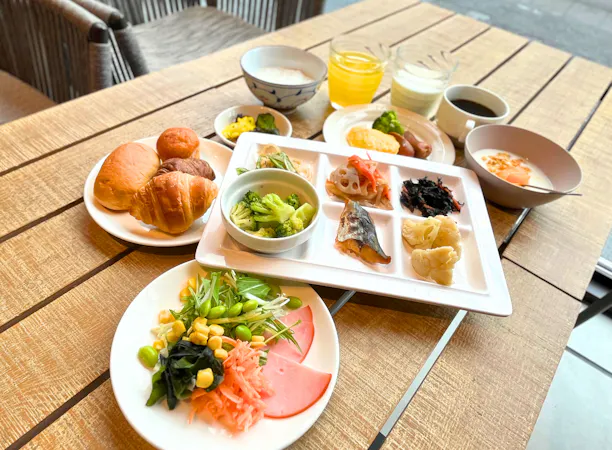 ご朝食(フリードリンク&ビュッフェ)