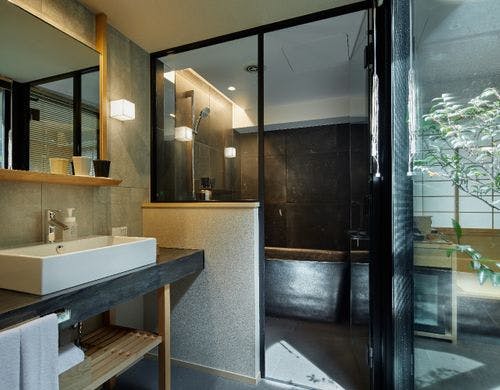 プレミアツイン