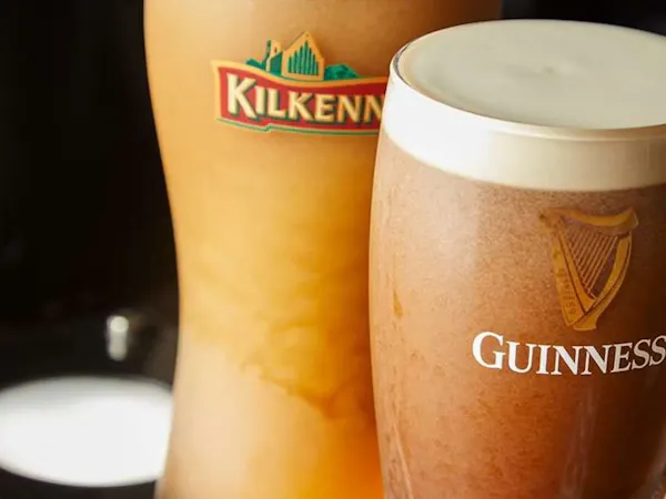 【90分飲み放題付き(テイクアウト可)】Enjoy!アイリッシュパブ体験プラン<食事なし>