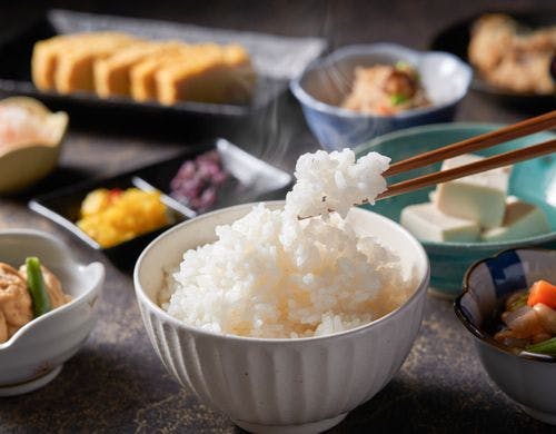 炊きたてご飯
