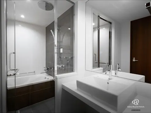 Phòng tắm (loại bán tách biệt)