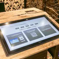 自動チェックイン機