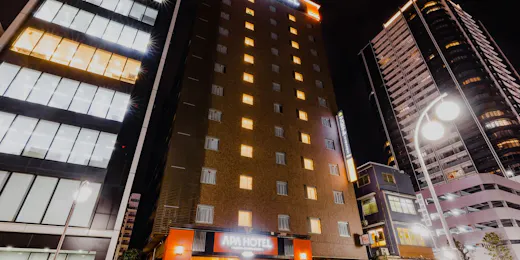 アパホテル〈名古屋伏見駅北〉