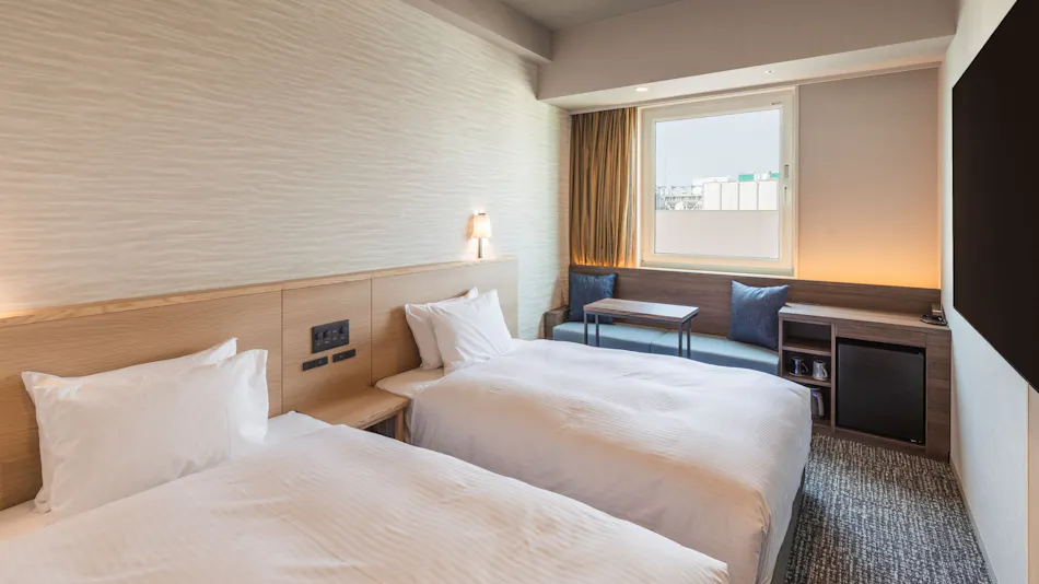 Sotetsu Grand Fresa Takadanobaba