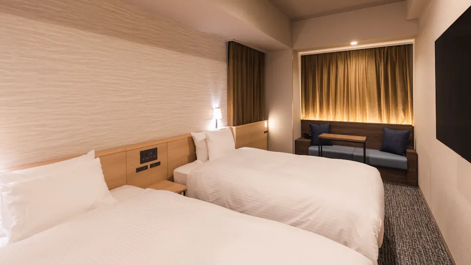Sotetsu Grand Fresa Takadanobaba