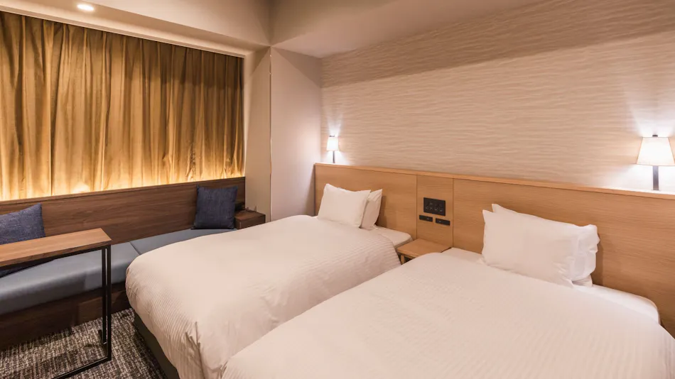 Sotetsu Grand Fresa Takadanobaba