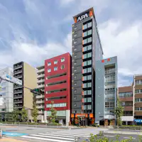 ホテル外観(昼)