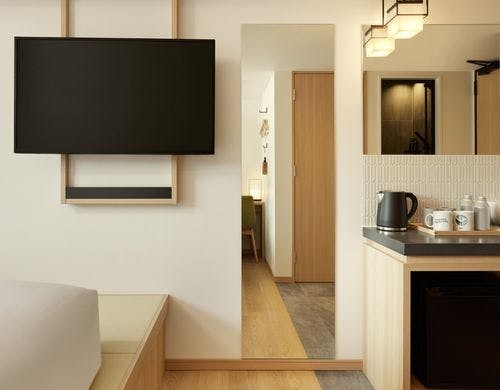 壁掛けテレビは向きを変更できます