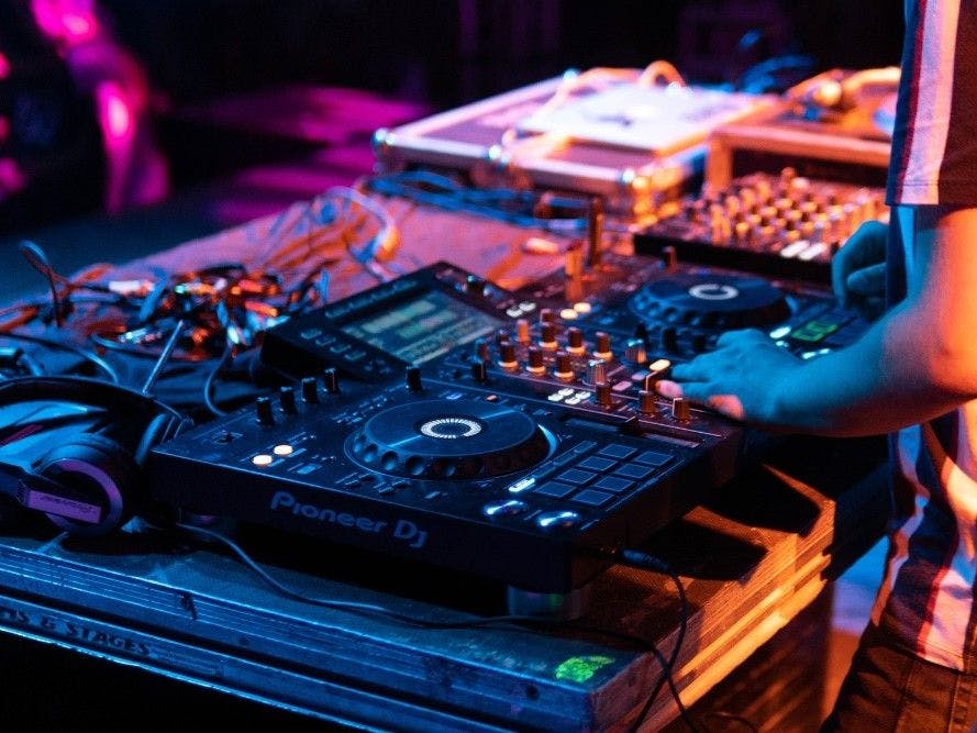 ASAIで楽しむDJ Night！