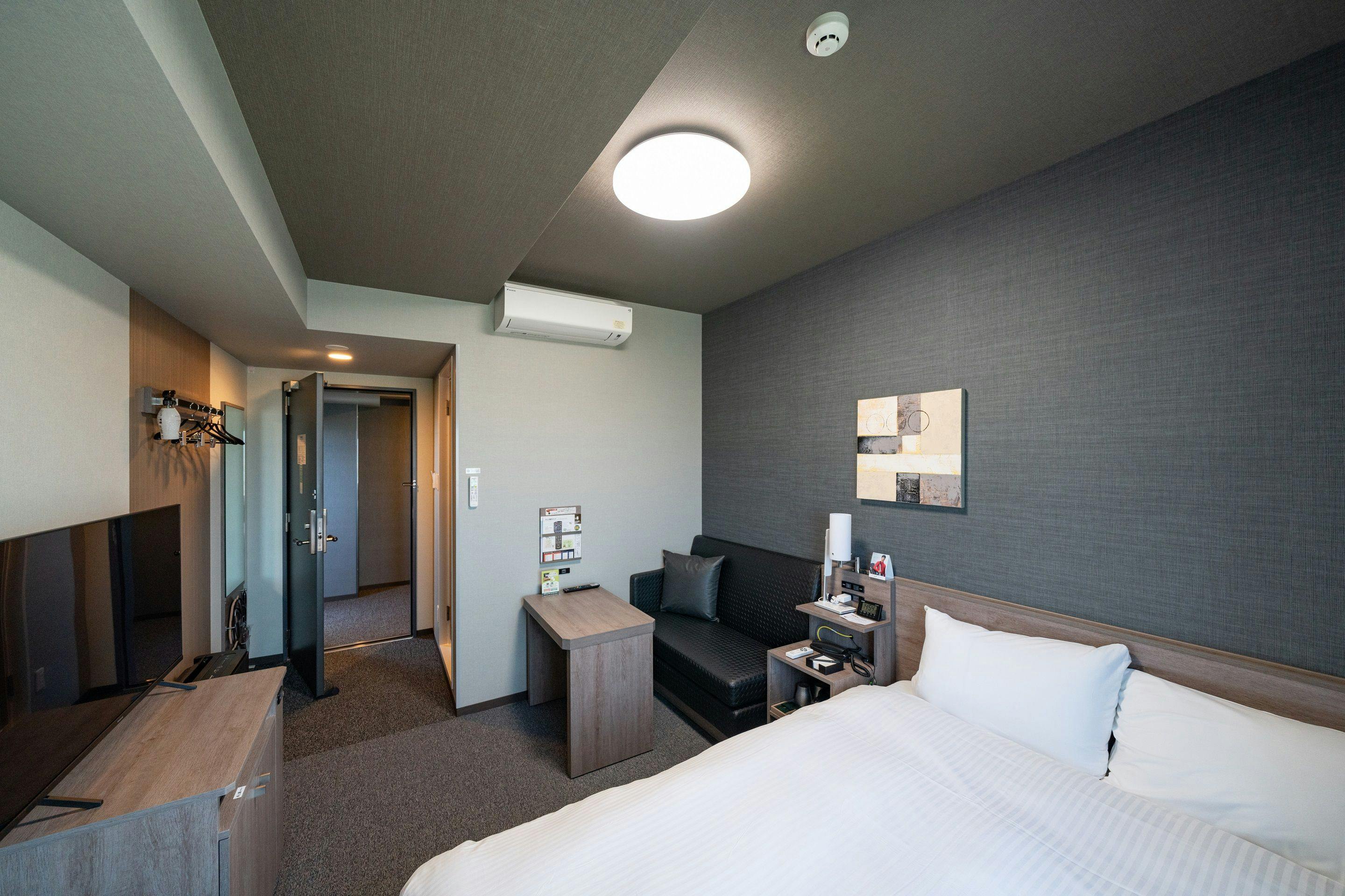 Hotel Route-Inn Tokushima Airport - Matsushige Smart Interchange -
