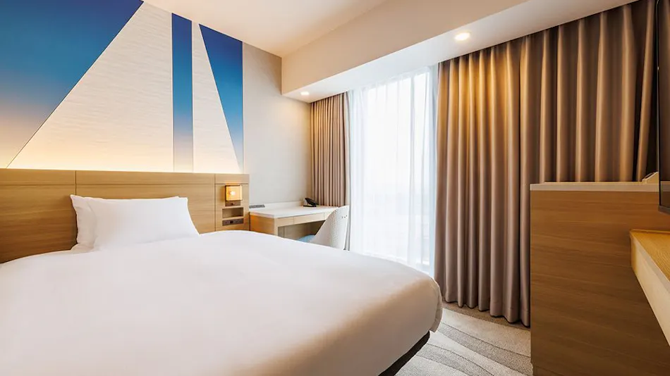JR East Hotel Mets Premier Makuhari Toyosuna
