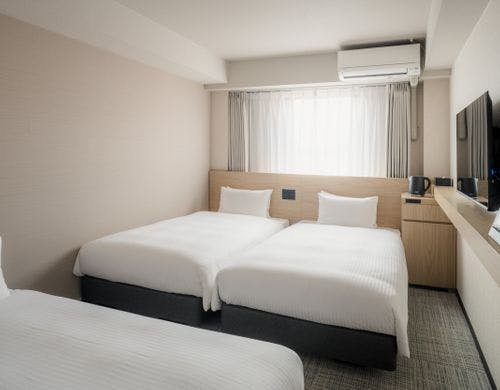 デラックスツイン