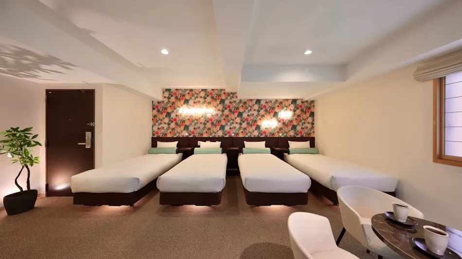 Gion Crystal Hotel