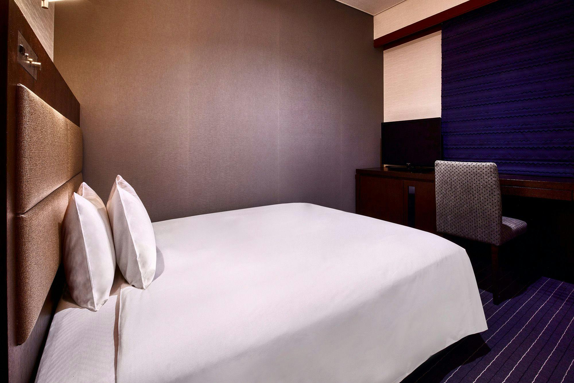 モデレートダブル