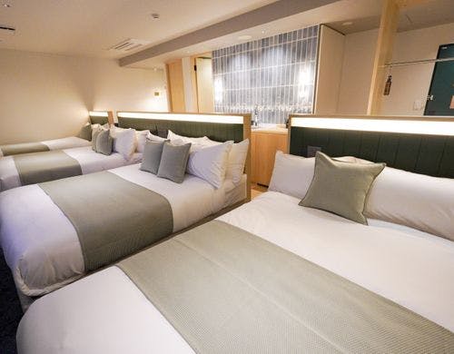 【デラックスファミリースイート】客室内